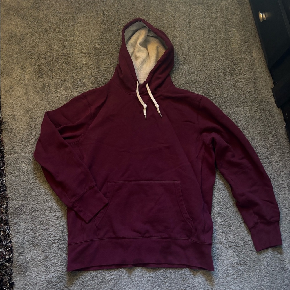 American Eagle Outfitters Maroon Hoodie Sweater